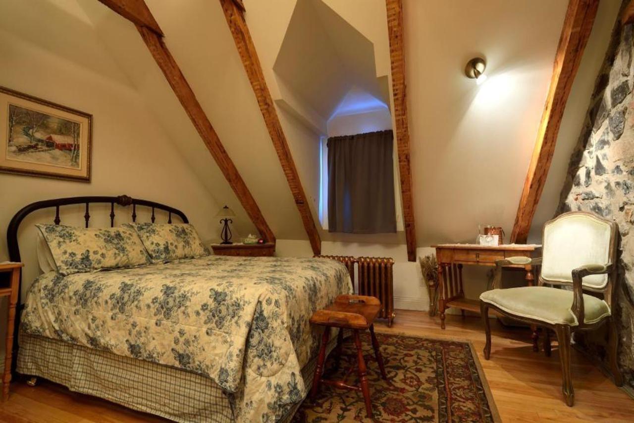 Manoir Sur Le Cap Hotel Quebec City