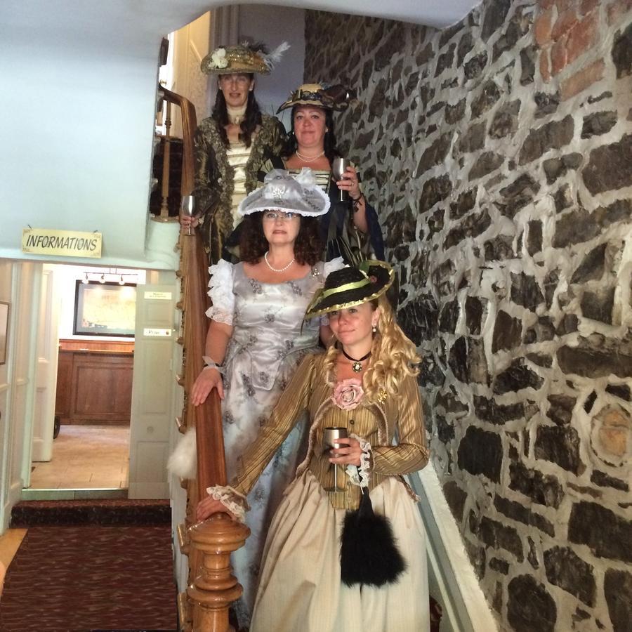Hotel Manoir Sur Le Cap Quebec City